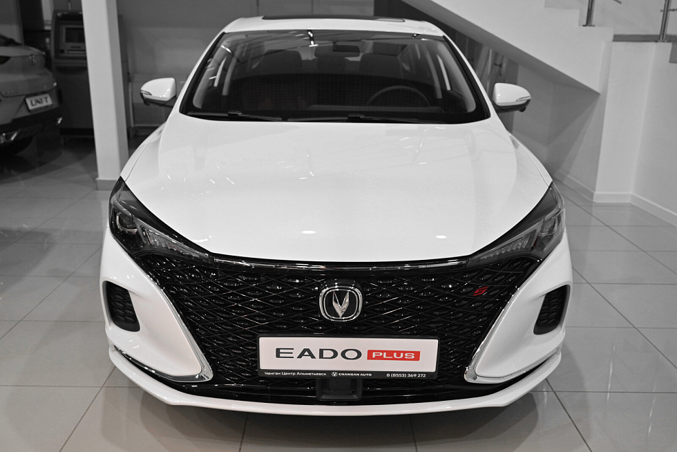 Changan Eado Plus Стандарт, белый