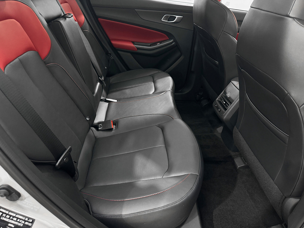 Changan UNI-S (CS55 Plus) Comfort, серебряный