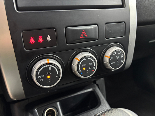 Nissan X-Trail SE High, 2012 года, пробег 188263 км