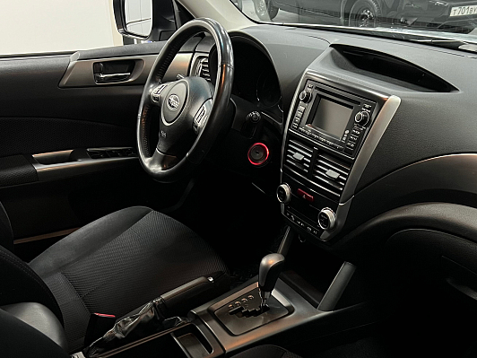 Subaru Forester, 2011 года, пробег 158000 км