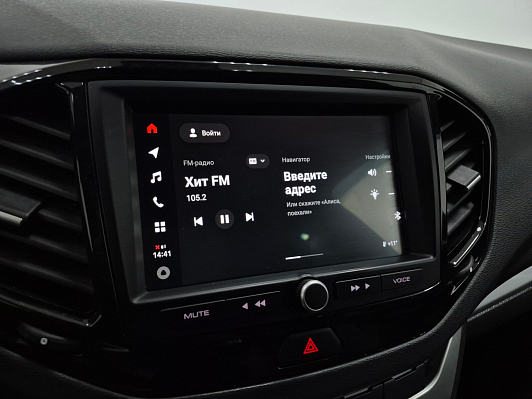 Lada (ВАЗ) Vesta Exclusive, 2021 года, пробег 43182 км