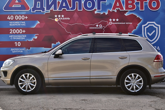 Volkswagen Touareg Wolfsburg Edition, 2015 года, пробег 215800 км