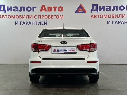 Kia Rio Luxe, 2016 года, пробег 147000 км
