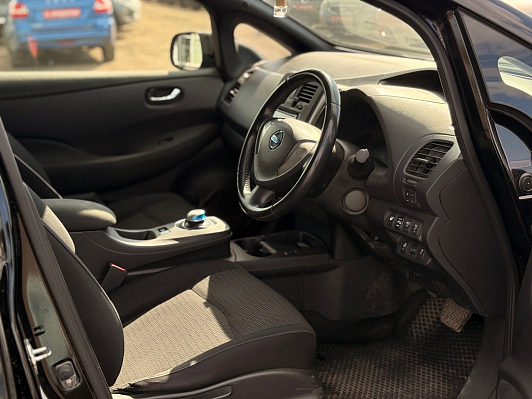 Nissan Leaf, 2014 года, пробег 173827 км