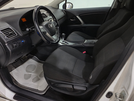 Toyota Avensis, 2012 года, пробег 198368 км
