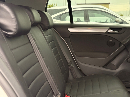 Volkswagen Golf, 2012 года, пробег 210179 км