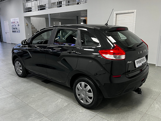 Lada (ВАЗ) XRAY Comfort, 2018 года, пробег 110000 км