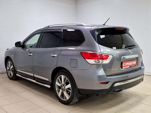 Nissan Pathfinder Mid, 2015 года, пробег 217400 км