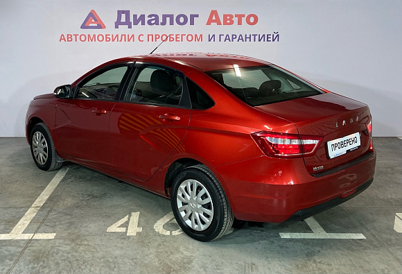 Lada (ВАЗ) Vesta Luxe Multimedia (2017-2019), 2017 года, пробег 158400 км