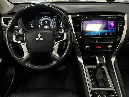 Mitsubishi Pajero Sport Ultimate, 2020 года, пробег 119012 км