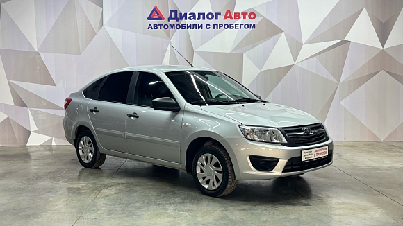 Lada (ВАЗ) Granta Comfort Optima Multimedia Glonass 21917-51-00C, 2018 года, пробег 74950 км
