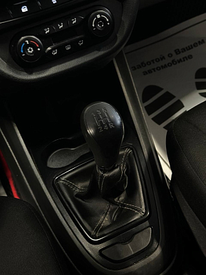 Lada (ВАЗ) Vesta Comfort, 2019 года, пробег 164000 км