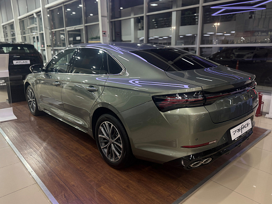 Geely Preface Flagship, зеленый