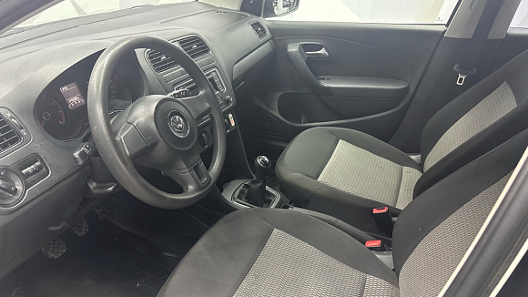 Volkswagen Polo Trendline, 2015 года, пробег 245000 км