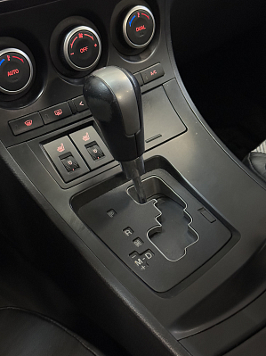 Mazda 3 Touring Plus, 2012 года, пробег 156000 км