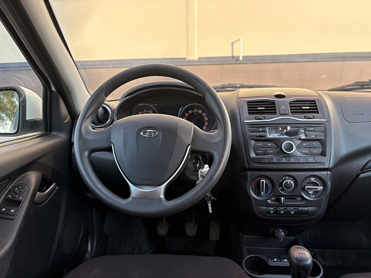 Lada (ВАЗ) Granta Luxe, 2018 года, пробег 71000 км