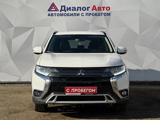 Mitsubishi Outlander Intense+, 2021 года, пробег 163500 км