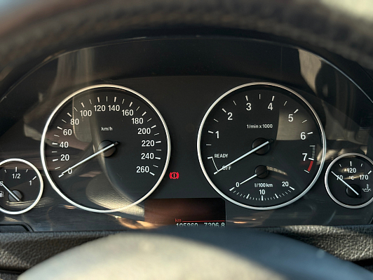 BMW 3 серии 316i SE, 2013 года, пробег 195900 км