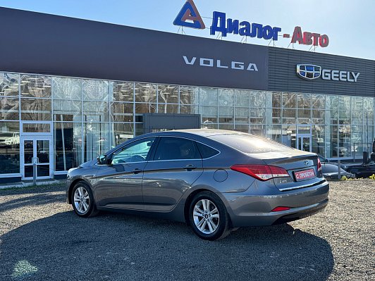 Hyundai i40 Comfort, 2014 года, пробег 175227 км