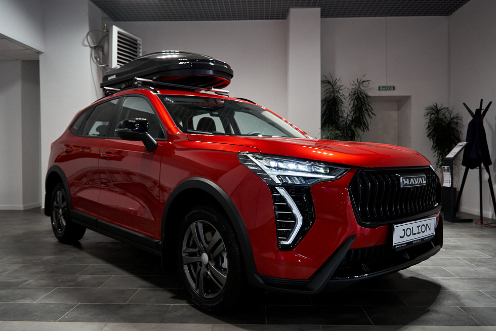 Haval Jolion Comfort, красный