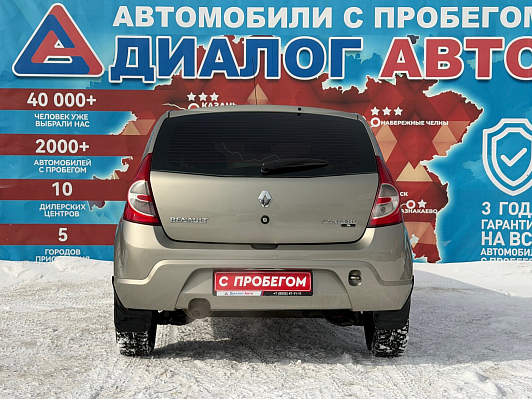 Renault Sandero Expression, 2013 года, пробег 226800 км