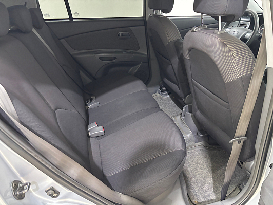 Kia Rio Стандарт, 2005 года, пробег 222845 км