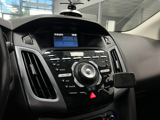 Ford Focus Titanium, 2011 года, пробег 153248 км