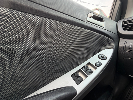 Hyundai Solaris Comfort, 2013 года, пробег 155000 км