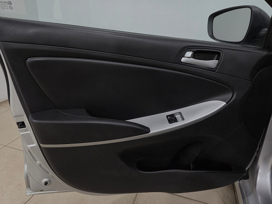 Hyundai Solaris Classic, 2011 года, пробег 109460 км