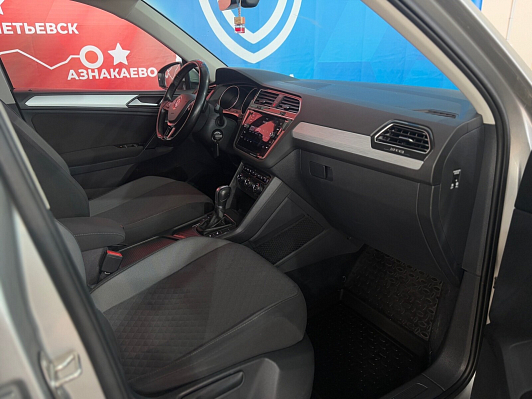 Volkswagen Tiguan CONNECT, 2017 года, пробег 154961 км