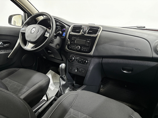 Renault Sandero Privilege, 2016 года, пробег 105913 км