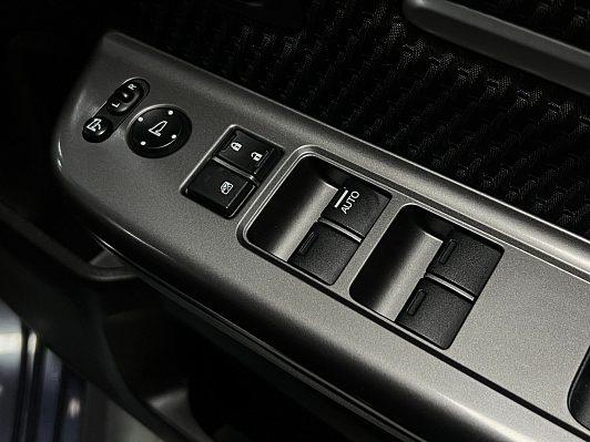 Honda Stepwgn, 2015 года, пробег 167880 км