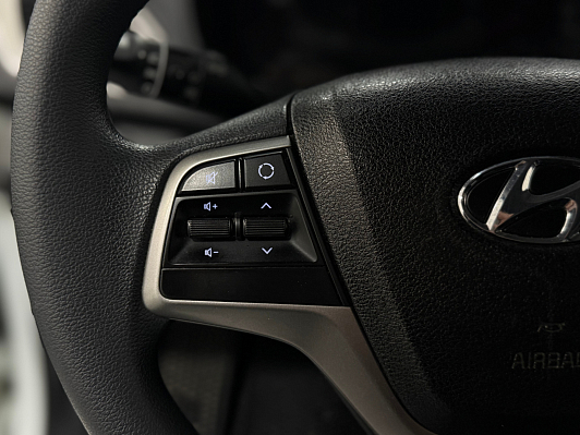 Hyundai Solaris Comfort, 2019 года, пробег 135000 км