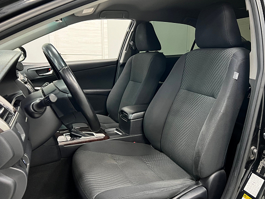 Toyota Camry Комфорт, 2017 года, пробег 145600 км
