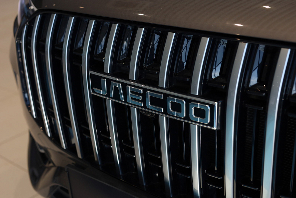 Jaecoo J8 Комфорт, серебряный