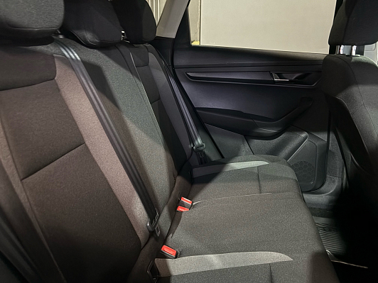 Skoda Karoq Ambition, 2020 года, пробег 136185 км