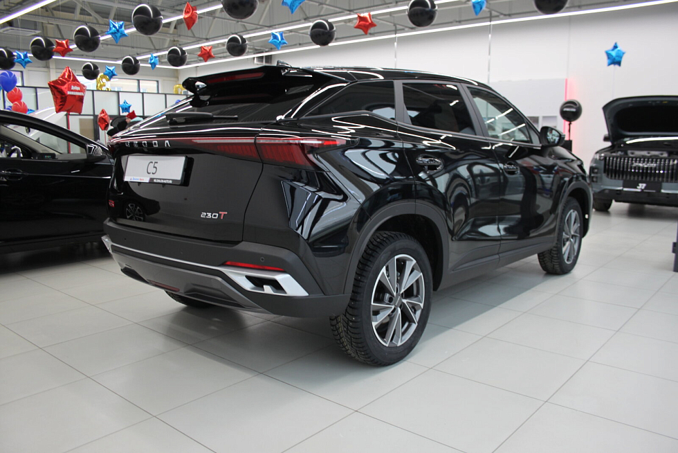 Omoda C5 Стиль (2025), черный