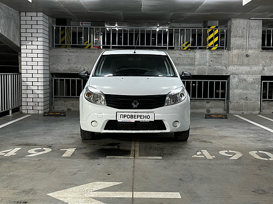 Renault Sandero Authentique, 2012 года, пробег 128000 км