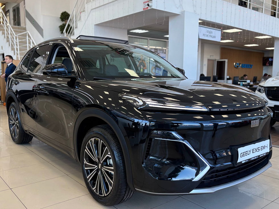 Geely EX5 EM-i Про, черный
