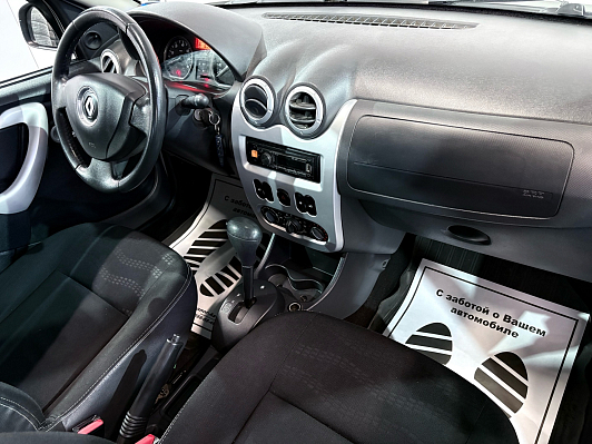 Renault Sandero, 2014 года, пробег 213208 км