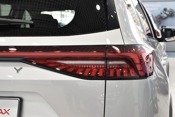 Chery Tiggo 8 Pro Max Ultimate 4WD, белый