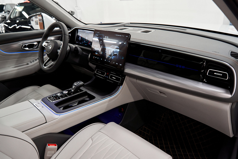 GAC GS8 GX Premium, белый
