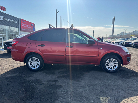 Lada (ВАЗ) Granta Comfort Multimedia Glonass 21911-51-00D, 2017 года, пробег 83400 км