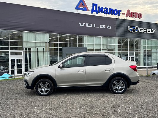 Renault Logan Stepway Life, 2020 года, пробег 133221 км
