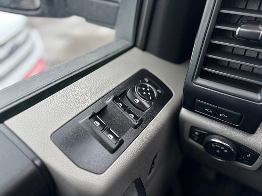 Ford F-150, 2017 года, пробег 206326 км