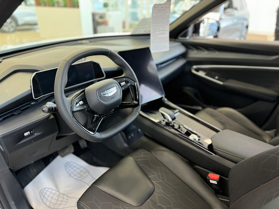 Geely Cityray Флагман, белый