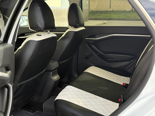 Lada (ВАЗ) Vesta Comfort, 2018 года, пробег 127665 км