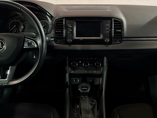Skoda Karoq Ambition, 2020 года, пробег 136185 км
