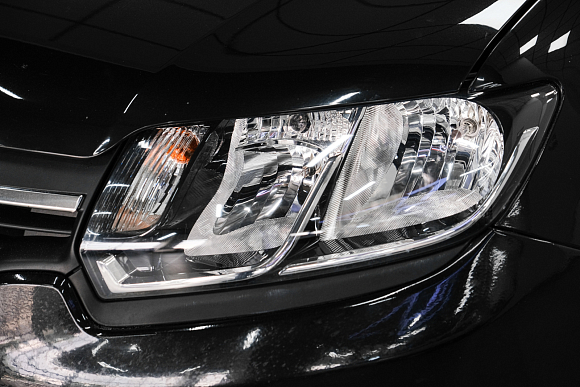 Renault Logan Confort, 2016 года, пробег 105000 км
