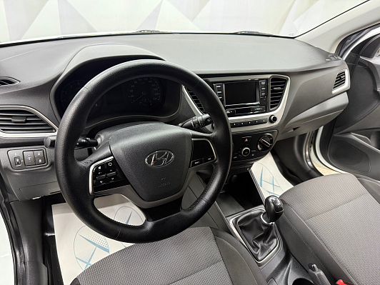 Hyundai Solaris Comfort, 2017 года, пробег 159000 км